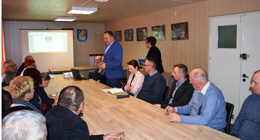 SPOTKANIE KONSULTACYJNE  DOTYCZĄCE GMINNEGO PROGRAMU REWITALIZACJI DLA GMINY BULKOWO