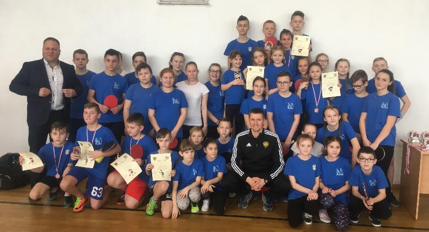 SP NOWE ŁUBKI PODCZAS V TURNIEJU TENISA STOŁOWEGO W BULKOWIE - ZJEDNOCZENI WINTER CUP