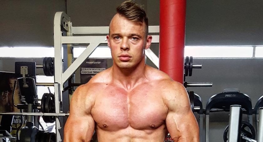 Bartosz Kwaśnik  przygotowuje się do zawodów