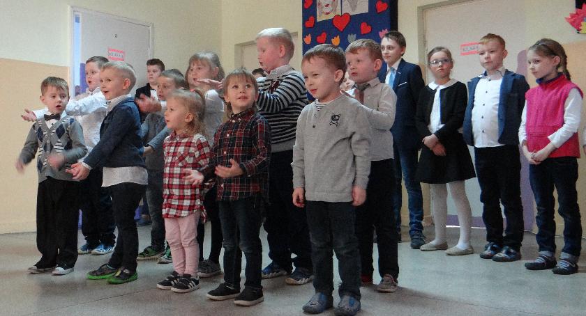 Dzień Babci i Dziadka w szkole w Nowym  Radzikowie