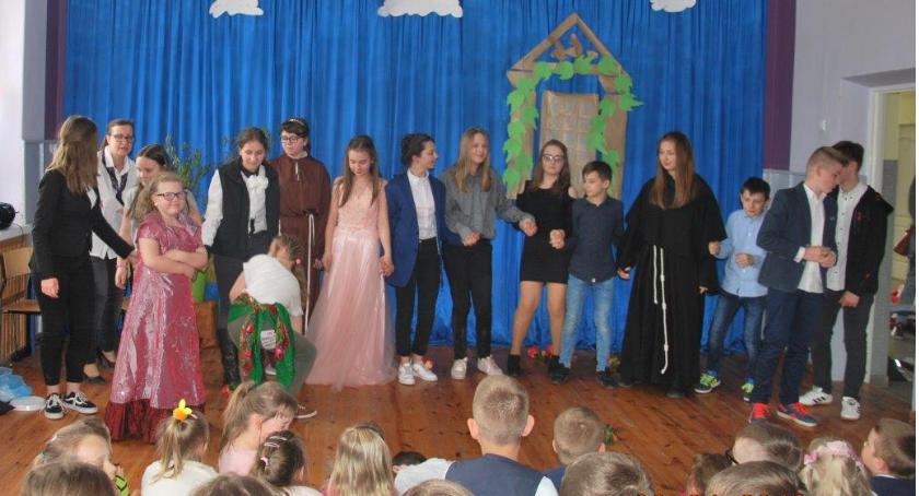 Światowy Dzień Ksiązki w SP Grodziec