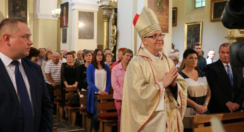 Czerwińsk świętuje 50. rocznicę nadania romańskiemu kościołowi godności bazyliki mniejszej.