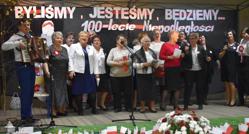 I Wieczorek Pieśni Patriotycznej w Bulkowie - Seniorzy dla Niepodległej