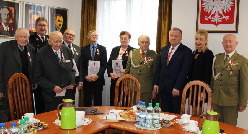 Nadanie Odznak Kombatanckich w powiecie płockim