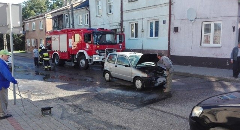 12 08 Pożar Samochodu w Wyszogrodzie 