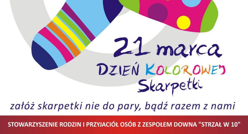 21 marca dzień kolorowej skarpetki