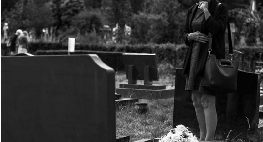 Akcesoria funeralne i pogrzebowe - Poradnik