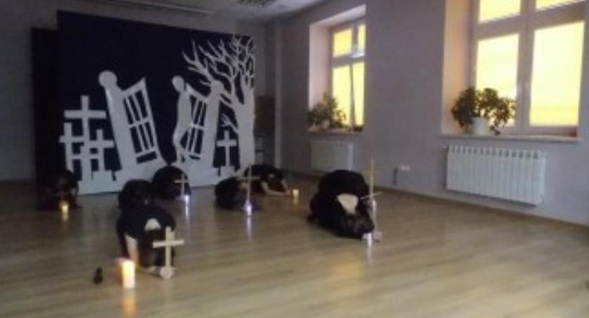 Przedstawienie profilaktyczne w wykonaniu uczniów z SP Wyszogród
