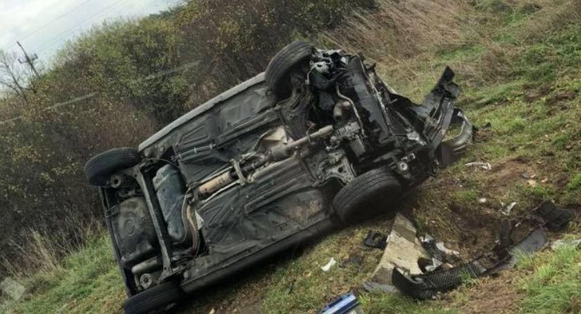 6 XI 2019 DK 50 Wypadek Dachowanie samochodu