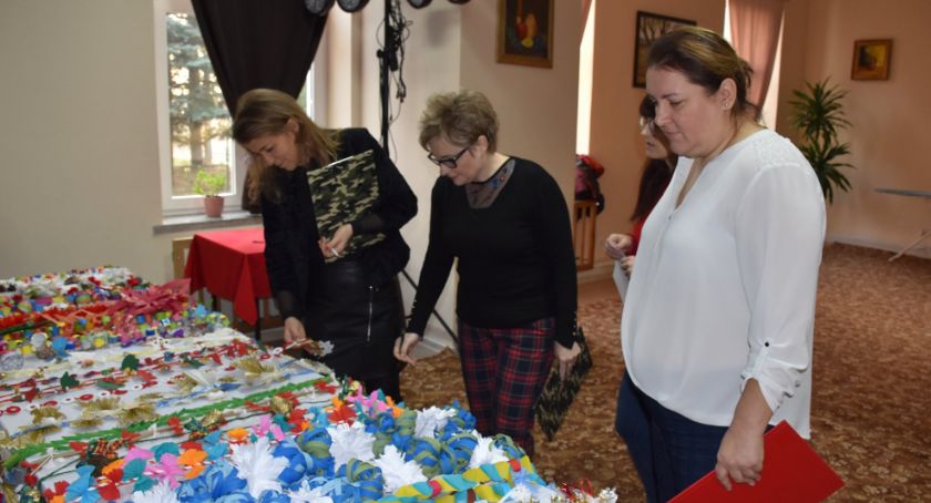 Mala Wieś - Wyniki gminnego konkursu Bożonarodzeniowego pn. „Łańcuch choinkowy”