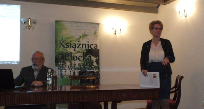 Promocja albumu „Cmentarze Mazowsza. Płock i powiat płocki” autorstwa Tomasza J. Gałązki.
