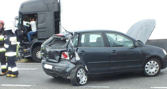 Wypadek na drodze ne 62 w Wyszogrodzie na wjezdzie od strony Czerwińska