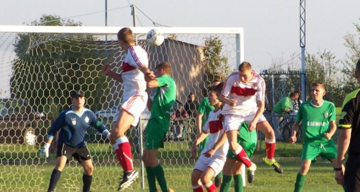STEGNY WYSZOGRÓD - HURAGAN BODZANÓW 3:2 (1:2)