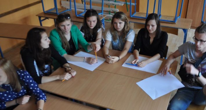 ,,ZERO TOLERANCJI DLA NADWIŚLAŃSKIEJ NUDY” - KIM JESTEŚMY?