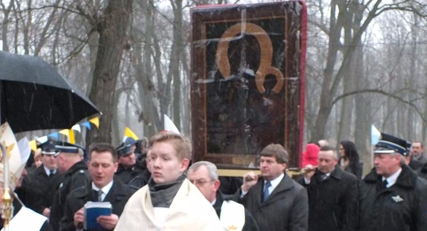 Mała Wieś - Fotorelacja z Nawiedzenia Cudownego Obrazu Matki Boskiej