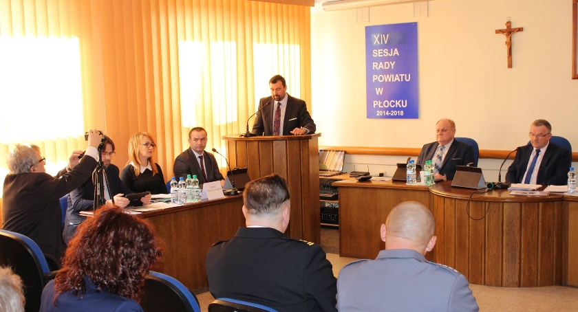  XIV sesja Rady Powiatu w Płocku w kadencji 2014 – 2018.
