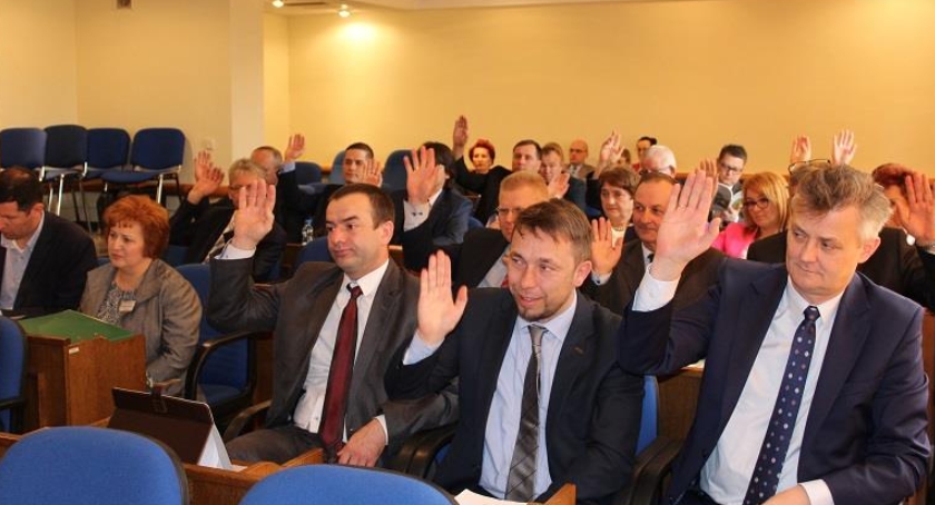 XV sesja Rady Powiatu w Płocku - Absolutorium dla Zarządu