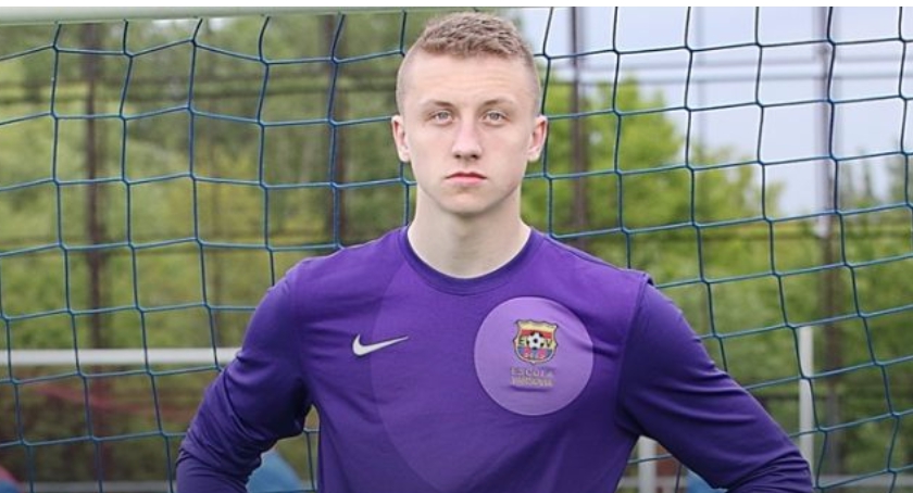 17-letni bramkarz z Wyszogrodu może zostać pierwszym Polakiem w historii Barcelony.