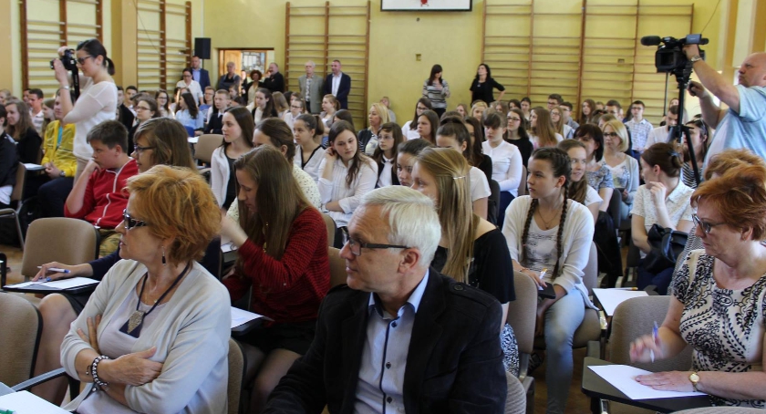   „III Nadwiślańskie Dyktando” w  Zespół Szkół im. Jana Śniadeckiego w Wyszogrodzie