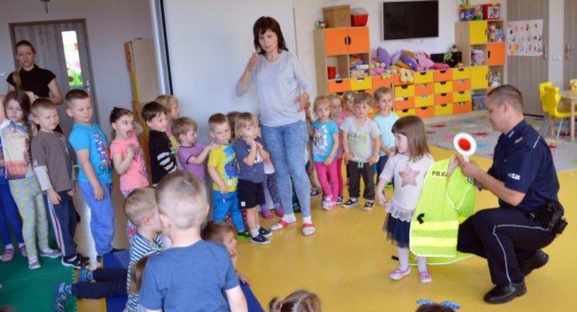 „Bezpieczne” spotkanie z przedszkolakami.