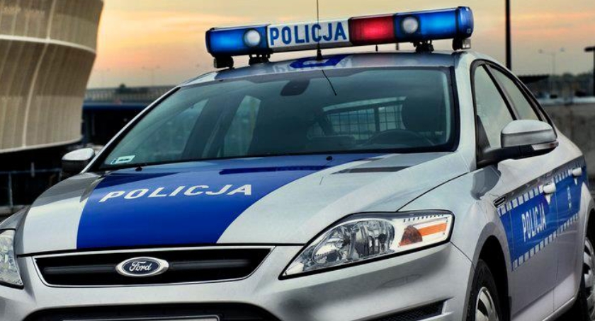 1,5-roczne dziecko przejechane przez ojca.