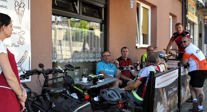 Ludzie z pasją-150 km rowerem.