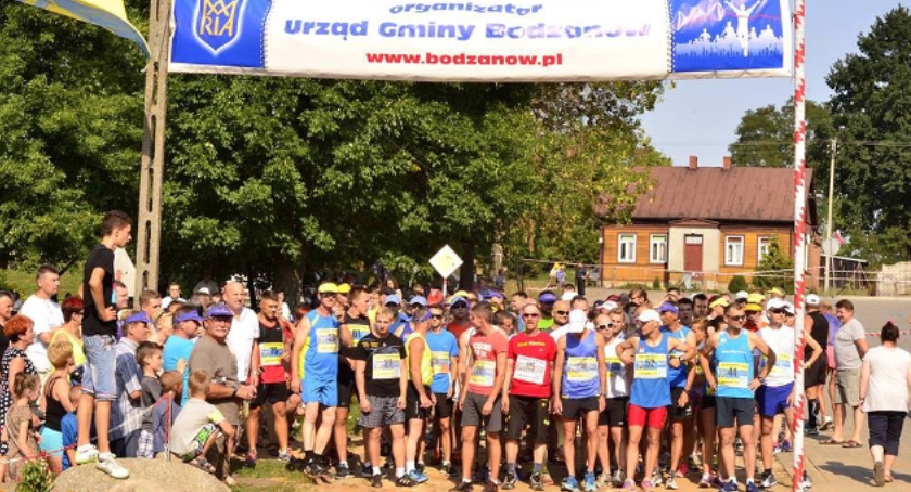 II BODZANOWSKI BIEG O PUCHAR WÓJTA GMINY BODZANÓW BODZANÓW, 15 SIERPNIA 2016 