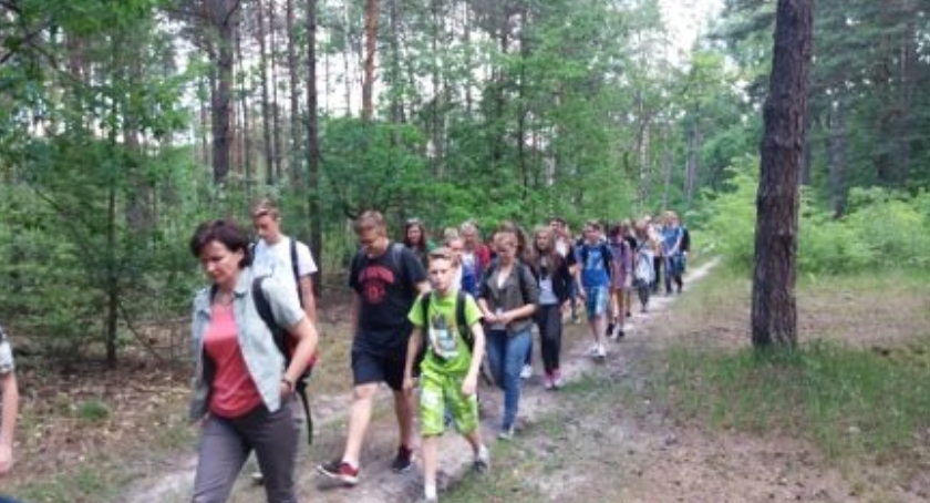  Rajd ścieżką ekologiczno - turystyczną 