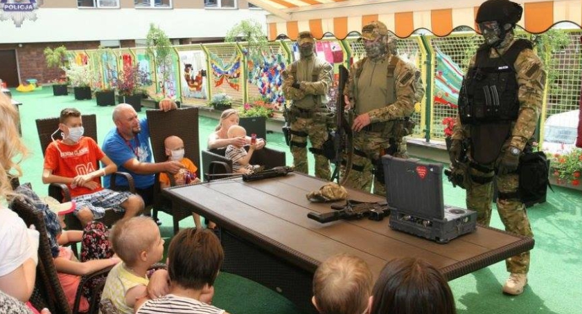 Spełnianie marzeń przez policjantów z Sekcji AT KWP w Lublinie,