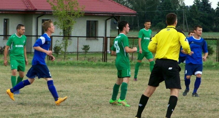 HURAGAN POGOŃ SŁUPIA  1:2 (1:0)