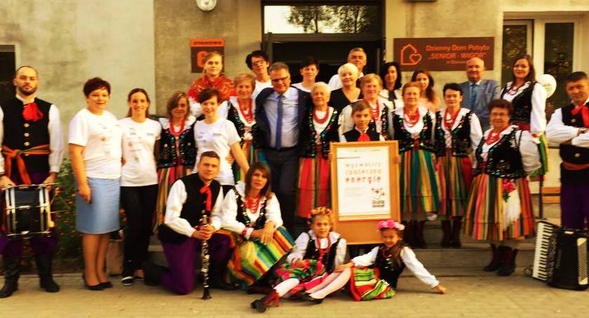 Zespół Ludowy Grzybowianki  w Dziennym Domu Pobytu 