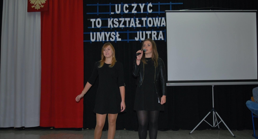  Uroczystość z okazji Dnia Edukacji Narodowej w  Zespole  Szkół w  Czerwińsku.
