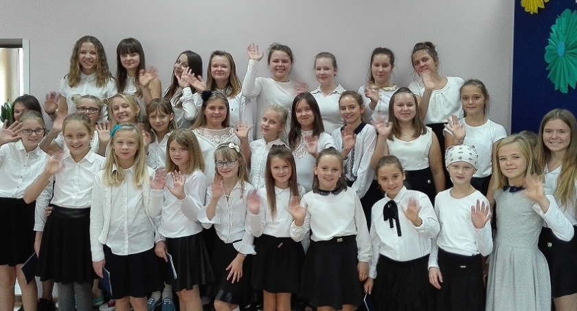 Szkoła  Podstawowa im. Krzysztofa K Baczyńskiego w Wyszogrodzie  ·  Dzień Edukacji Narodowej