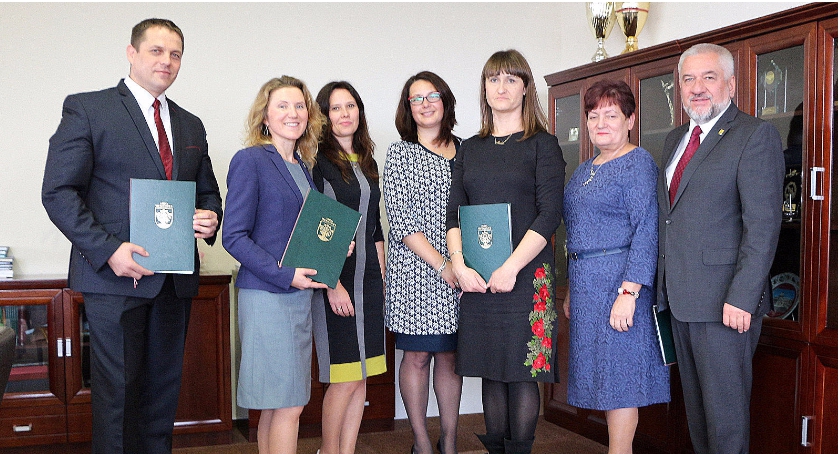 Podpisanie umowy w sprawie współpracy gmin na rzecz realizacji projektu pt. „Słoneczne Gminy Zachodn