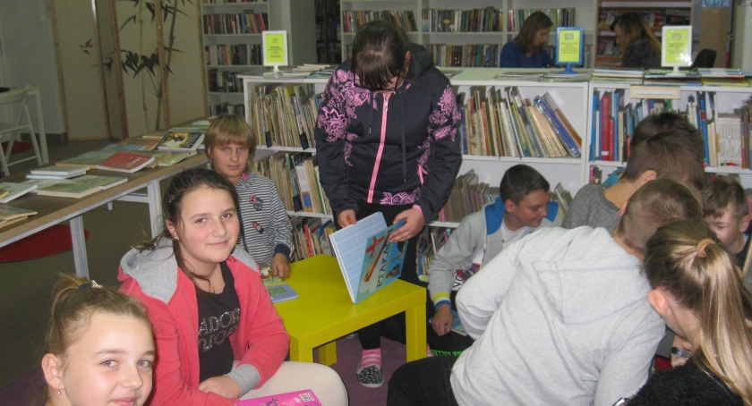 Goście .Gminnej Biblioteki Publicznej w Bulkowie