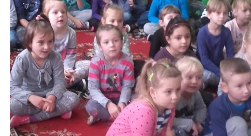  Przedstawienie ,,Lekcja dobroci Jasia i Małgosi 