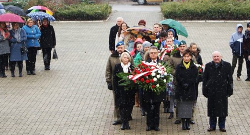 11 LISTOPADA ŚWIĘTO NIEPODLEGŁOŚCI, OBCHODY ŚWIĘTA W BODZANOWIE.