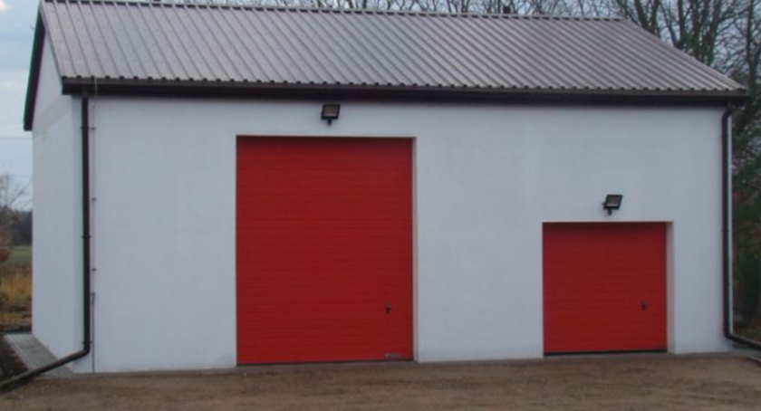 Gminny magazyn przeciwpowodziowy w Kamionie .