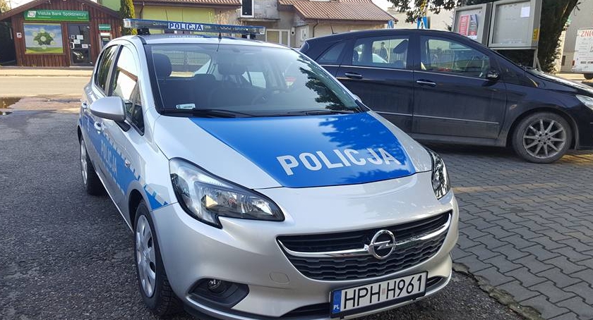 Nowy radiowóz dla  młodzieszyńskiej policji.
