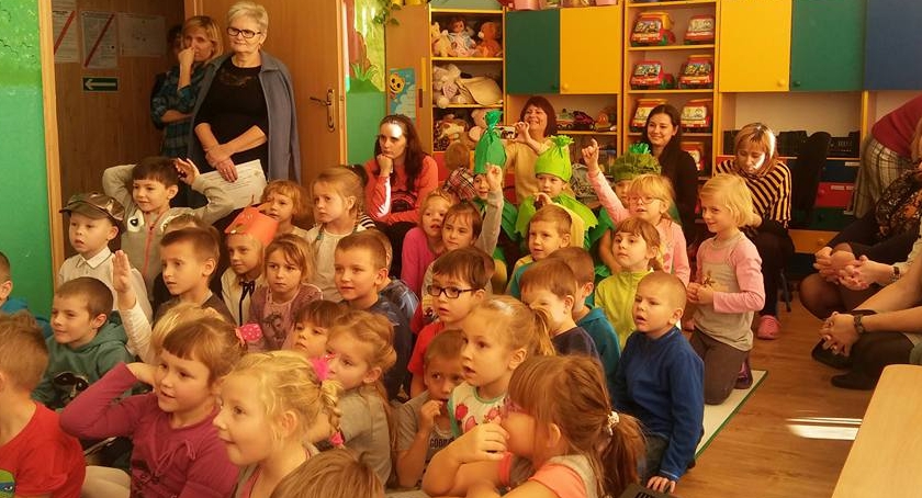  Konkurs recytatorski ,,Barwy jesieni