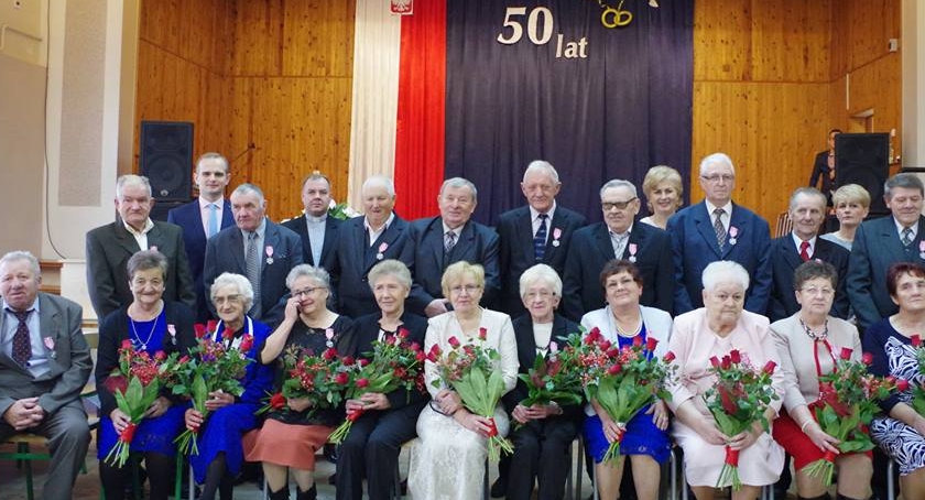  10 par z  terenu Gminy Radzanowo świętowało 50-lecie pożycia małżeńskiego.