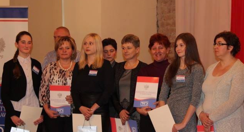 Stypendia Prezesa Rady Ministrów RP- dwie uczennice Z.S.w Wyszogrodzie laureatkami .