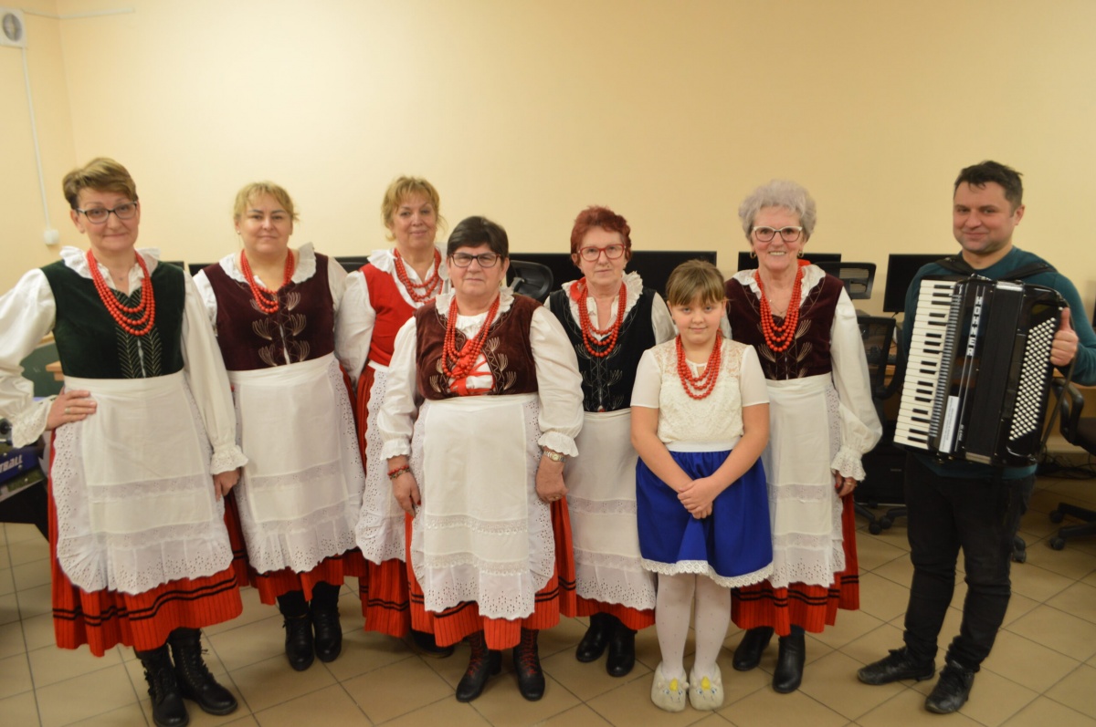 HEJ, OSJAKÓW, JAKI CUDNY ...