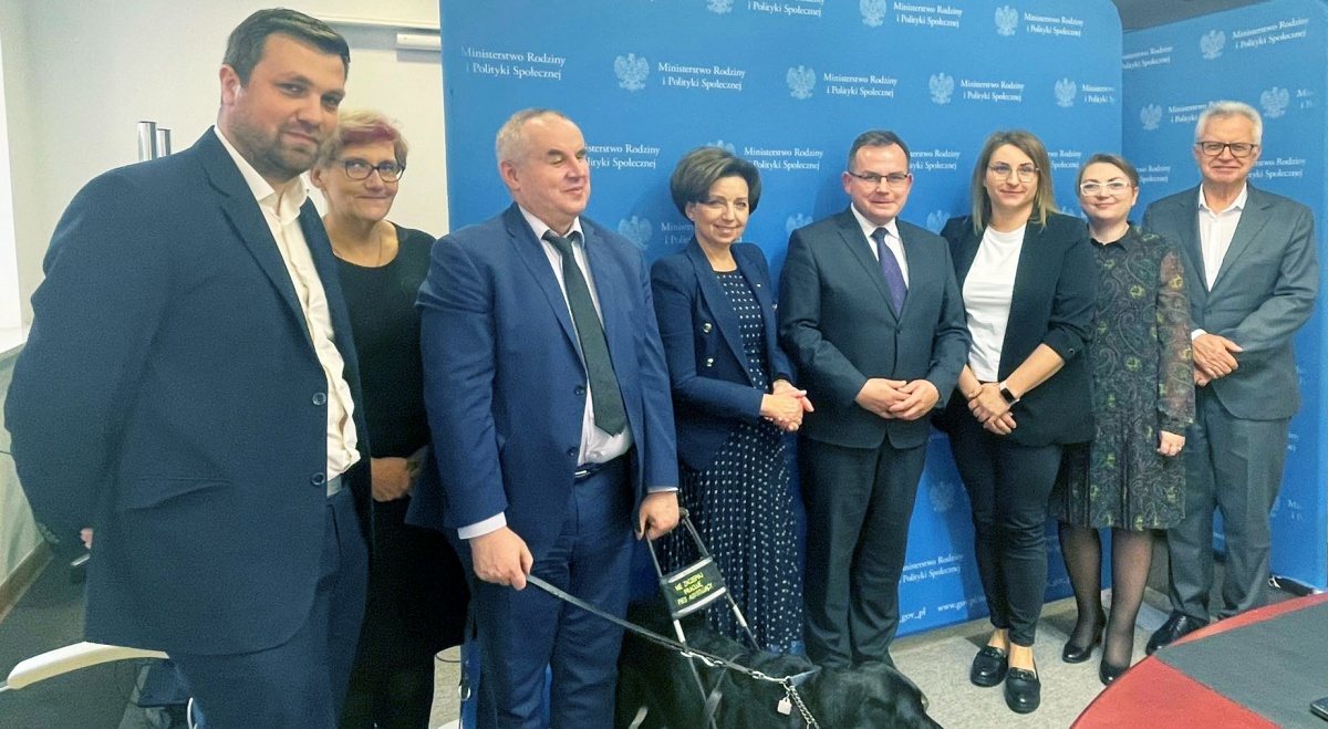 PFRON ZATWIERDZIŁ PROGRAM ZAINICJOWANY PRZEZ MATKI Z WIELUNIA