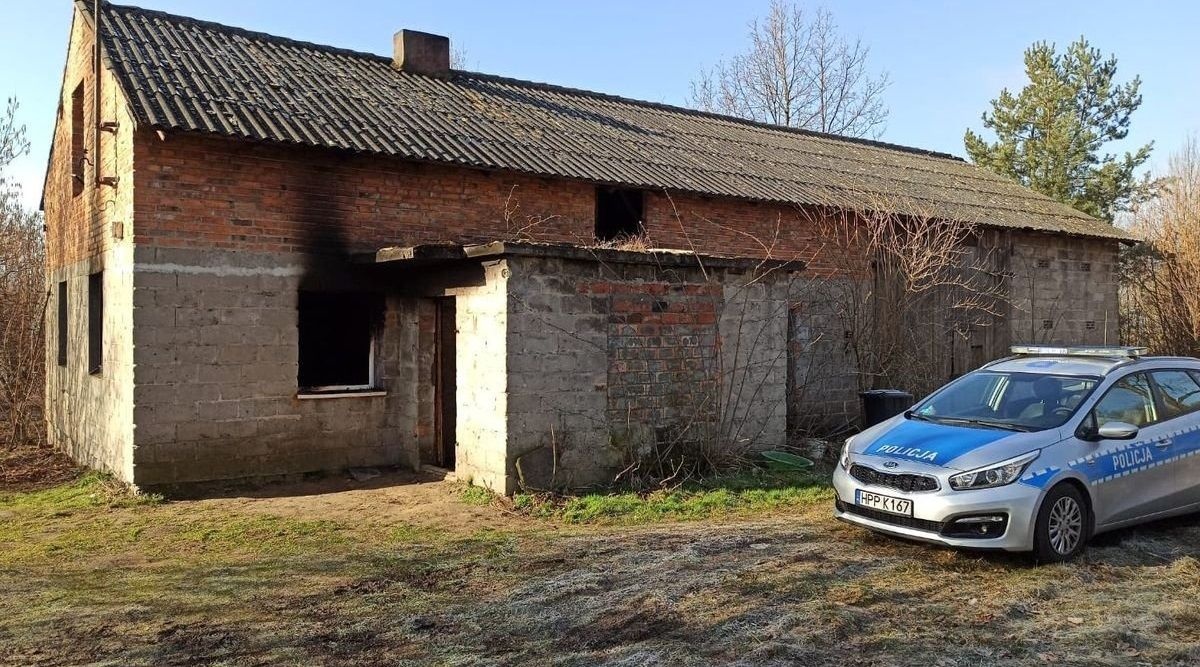 TRAGICZNY POŻAR WE WRZOSACH. NIE ŻYJE JEDNA OSOBA!