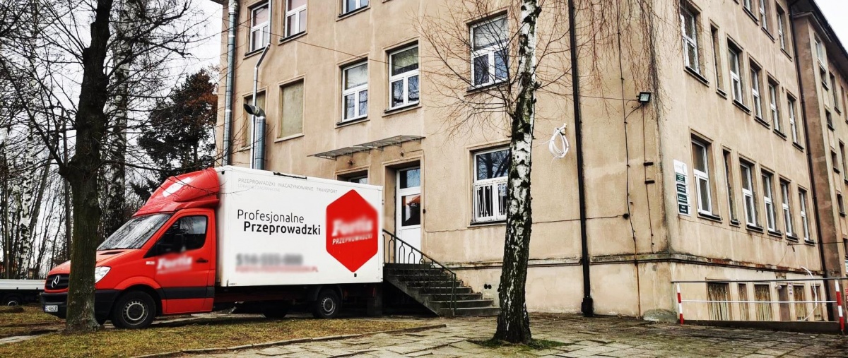 ODDZIAŁ KARDIOLOGII INWAZYJNEJ PRZEPROWADZA SIĘ, WRAZ Z KADRĄ, Z SIERADZA DO WIELUNIA
