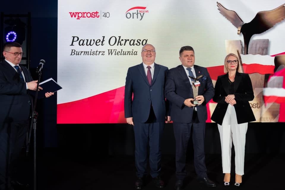 ORŁY WPROSTU DLA ORZESZKA, OKRASY, CIEBIADY I PRZEDSIĘBIORSTWA ANIA HOLDING