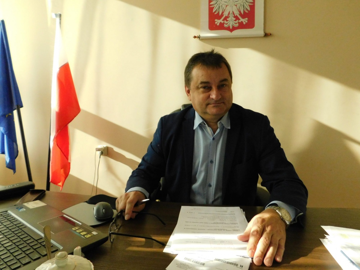 ROZKOPIĄ PÓŁ GMINY
