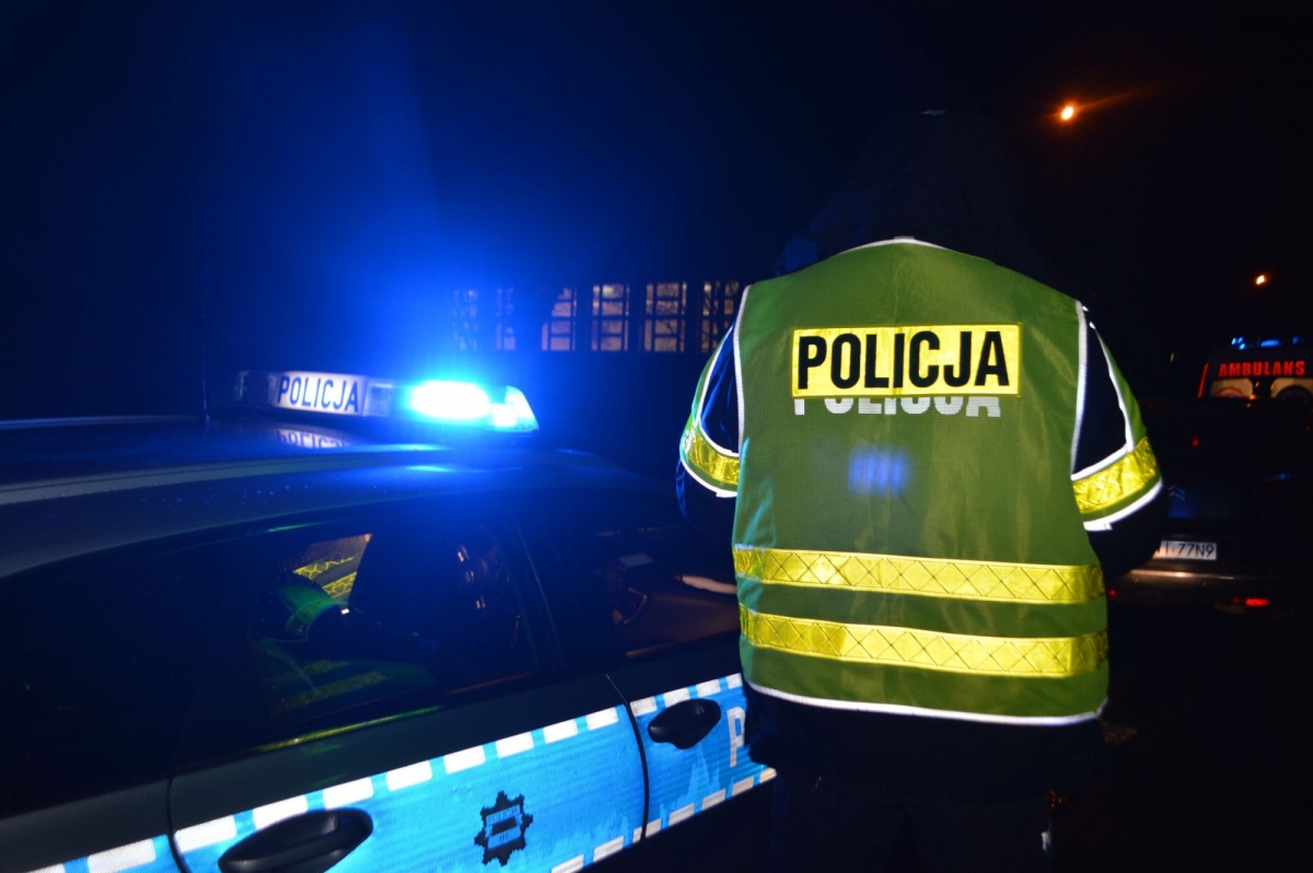 POLICJA POSZUKUJE ŚWIADKÓW WYPADKU W STARYCH GAJĘCICACH