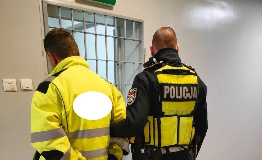 JECHAŁ PO „ESCE” OD BARIERKI DO BARIERKI